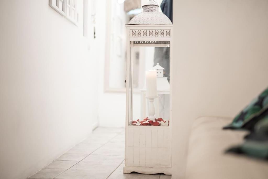 Shabby Apartment @Trastevere Rome Bagian luar foto