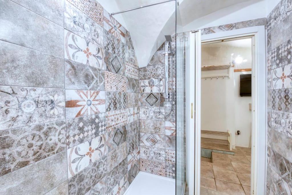 Shabby Apartment @Trastevere Rome Bagian luar foto